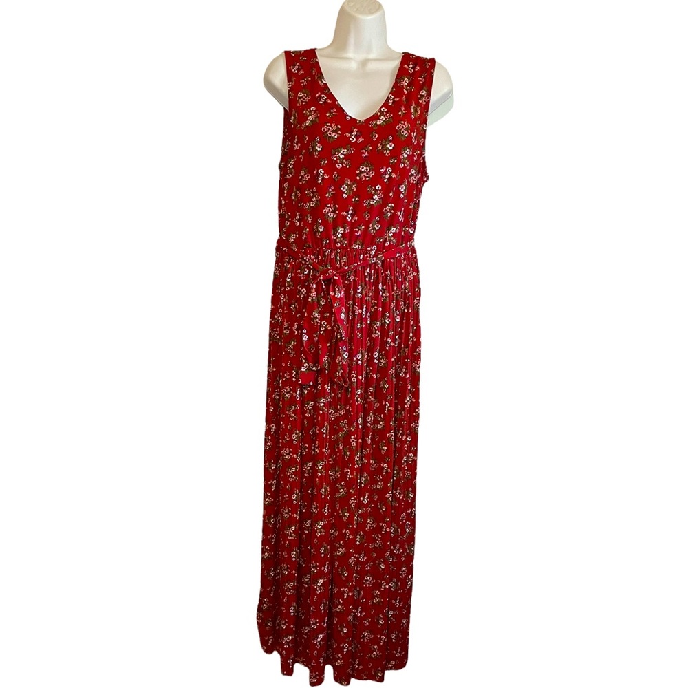 Women's Ditsy Floral Pleated Hem Dress sleeveless